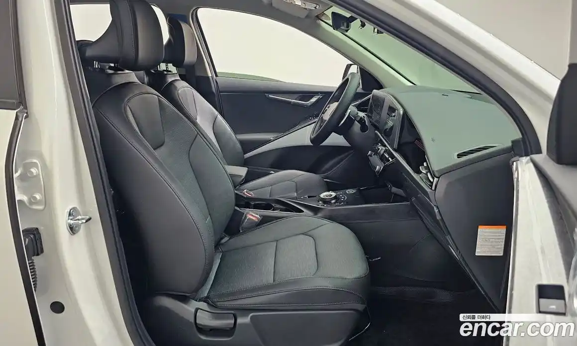 Kia Niro 2026 1.6 автомат (гидро), фото 17