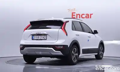 Kia Niro 2026 1.6 автомат (гидро), миниатюра 2