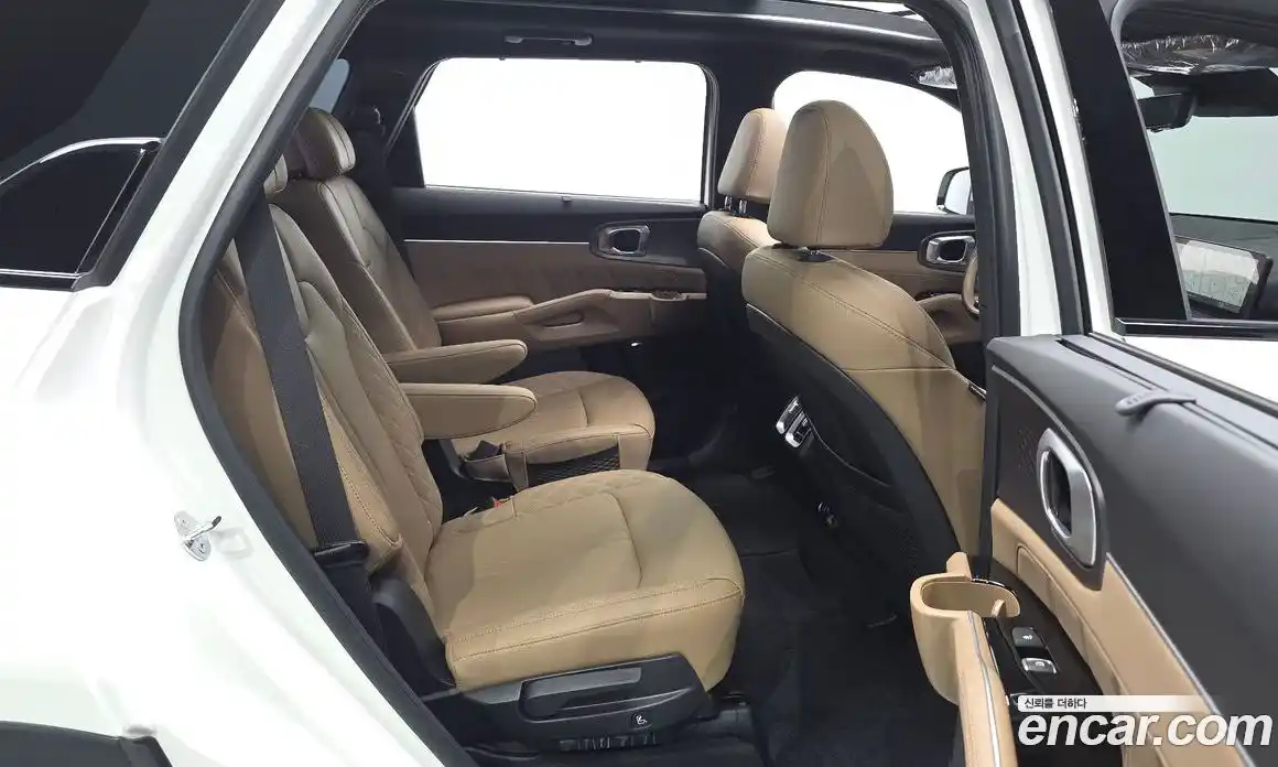 Kia Sorento 2024 1.6 автомат (гидро), фото 11