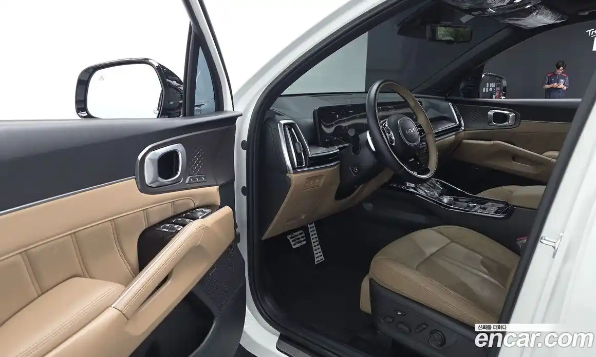 Kia Sorento 2024 1.6 автомат (гидро), фото 10