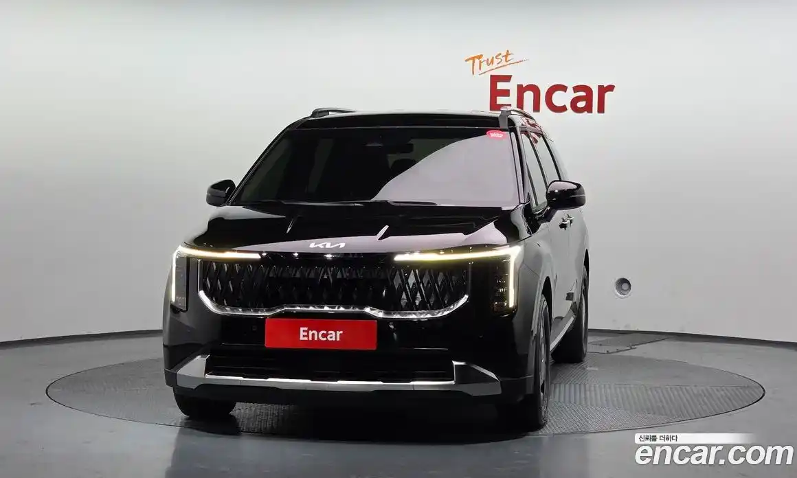 Kia Carnival 2024 1.6 автомат (гидро), фото 3