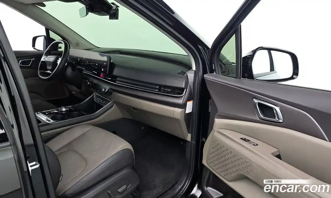 Kia Carnival 2024 1.6 автомат (гидро), фото 36