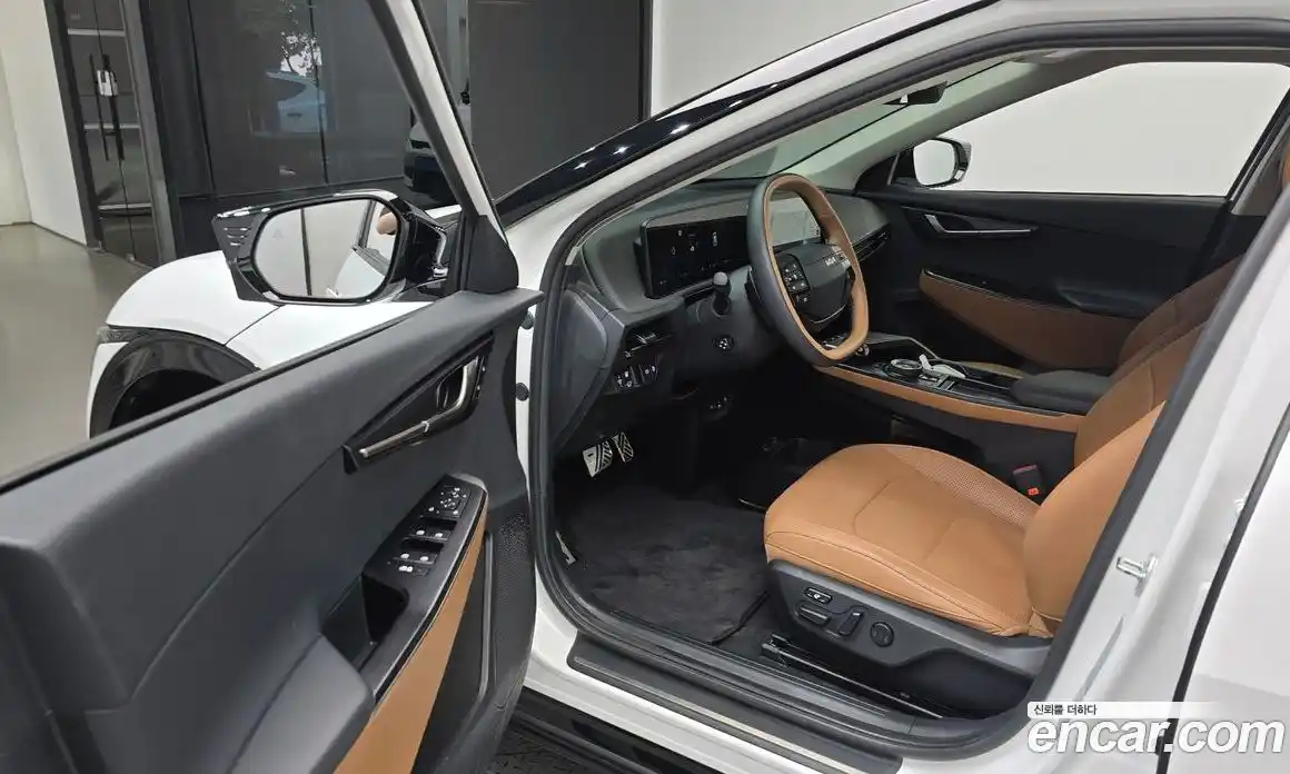 Kia EV6 2025 0.1 автомат (гидро), фото 13