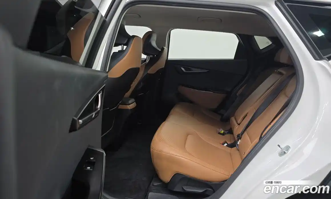 Kia EV6 2025 0.1 автомат (гидро), фото 18