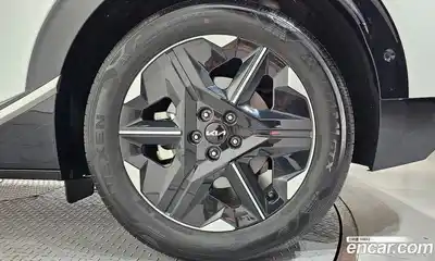 Kia EV6 2025 0.1 автомат (гидро), миниатюра 7