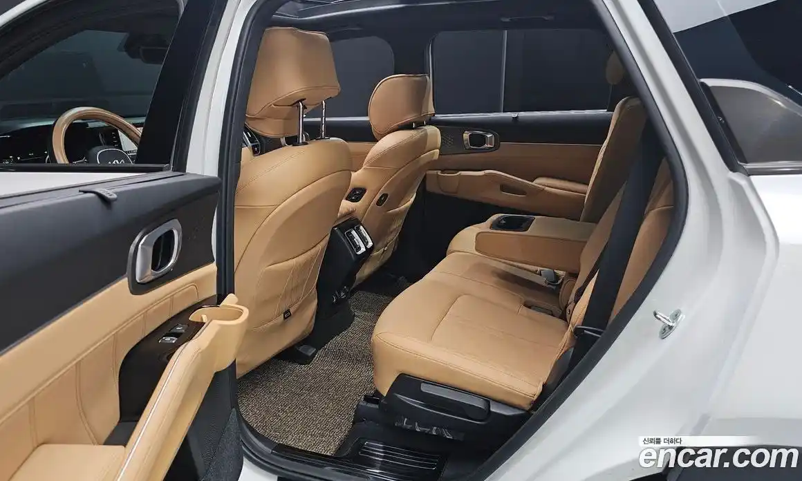 Kia Sorento 2022 2.2 автомат (гидро), фото 17
