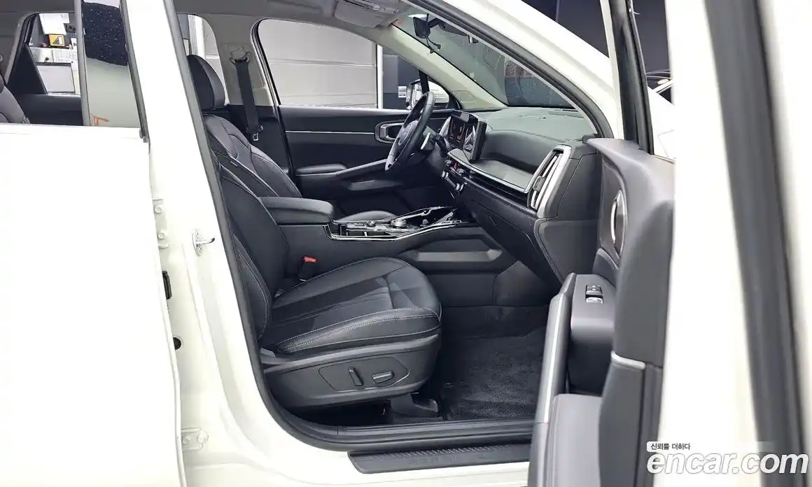 Kia Sorento 2024 2.5 автомат (гидро), фото 17