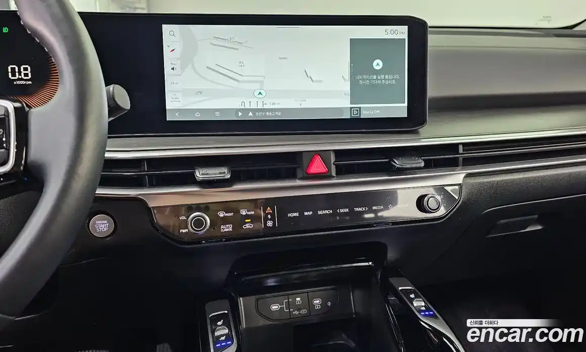 Kia Sorento 2024 2.5 автомат (гидро), фото 20