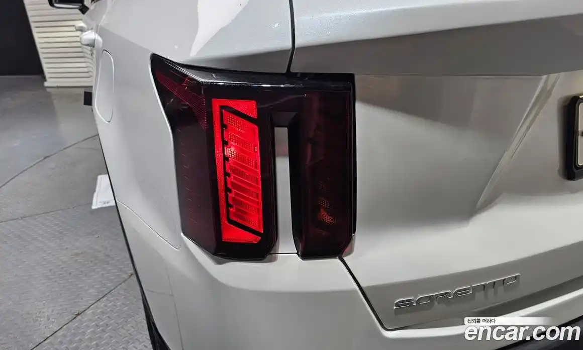 Kia Sorento 2024 2.5 автомат (гидро), фото 9