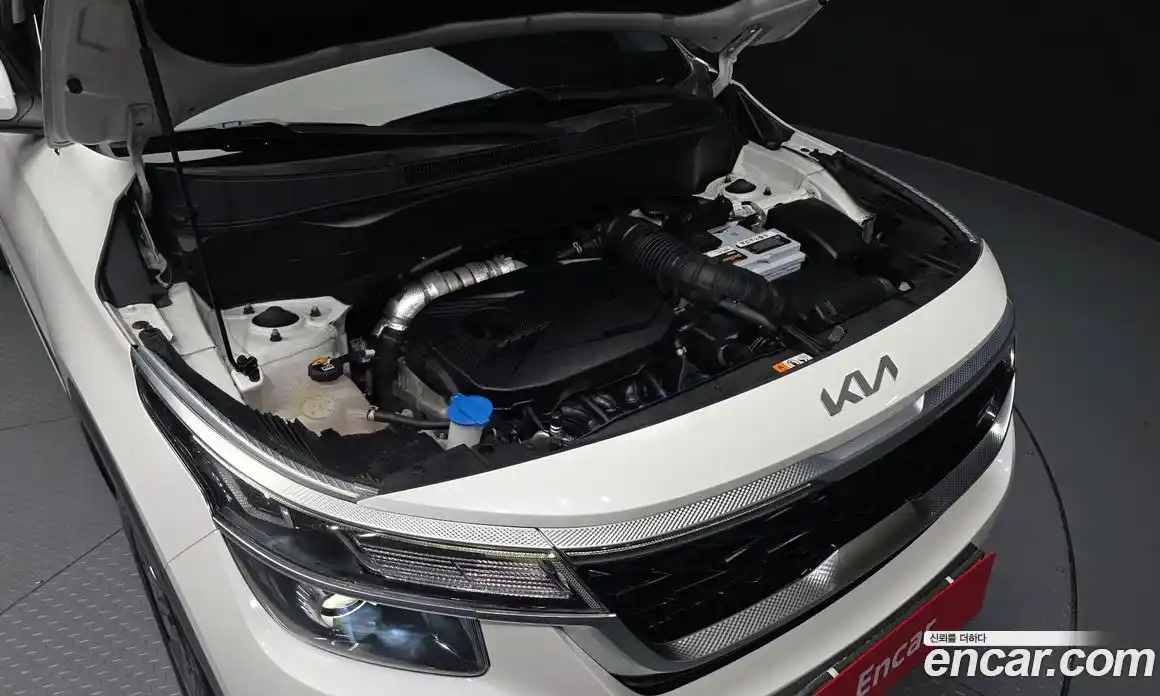 Kia Seltos 2021 1.6 автомат (гидро), фото 6