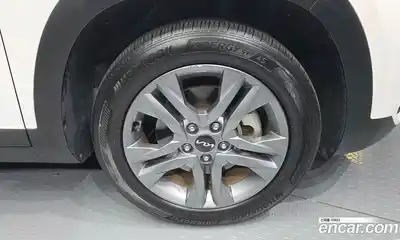 Kia Seltos 2021 1.6 автомат (гидро), миниатюра 7