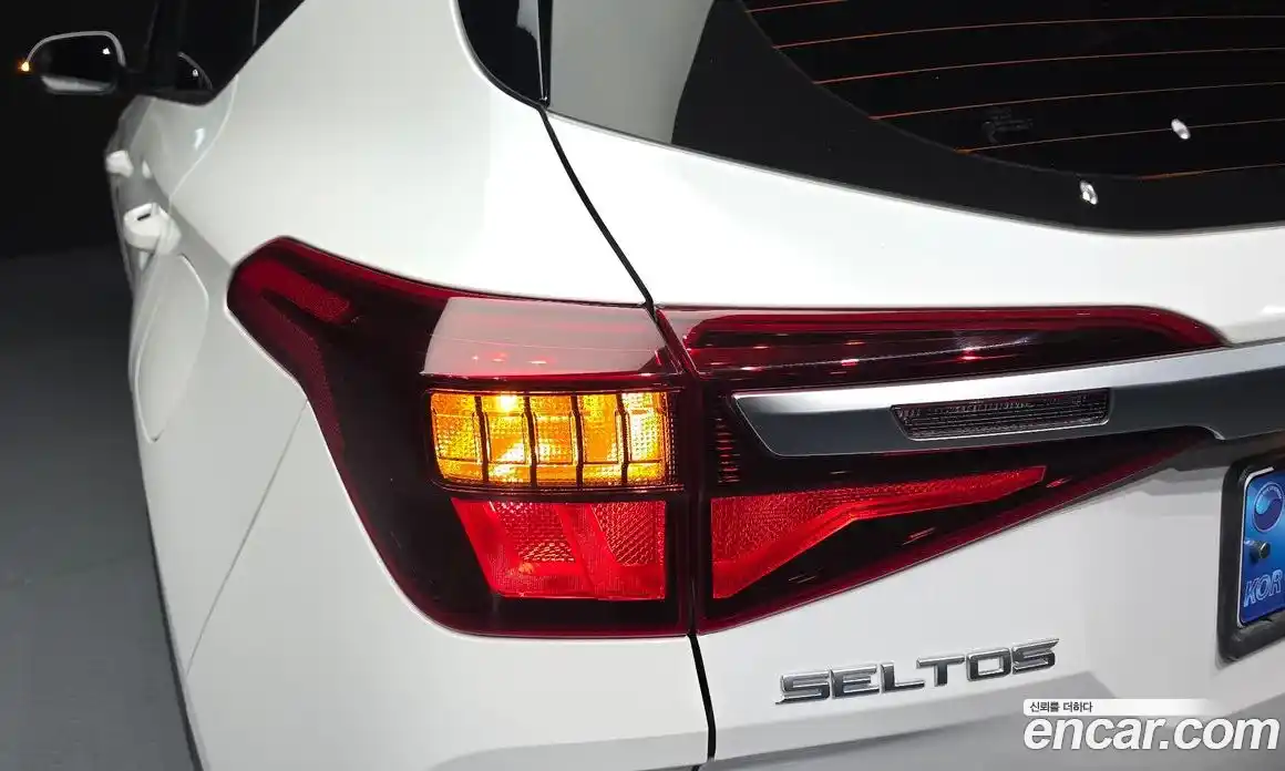 Kia Seltos 2021 1.6 автомат (гидро), фото 9