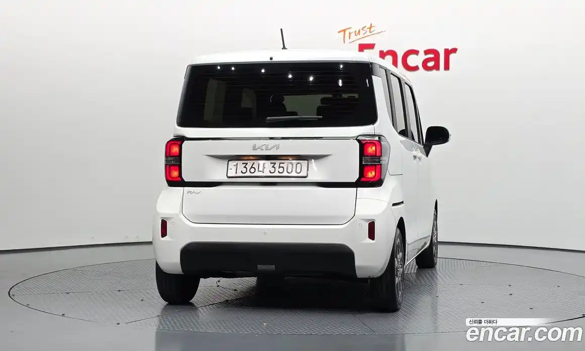 Kia Ray 2022 1.0 автомат (гидро), фото 4