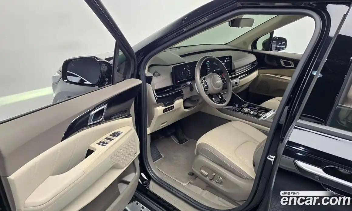 Kia Carnival 2024 1.6 автомат (гидро), фото 16