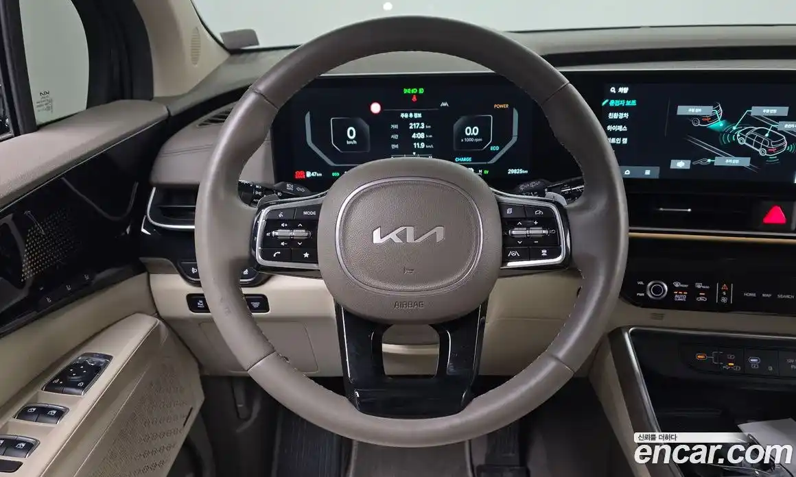Kia Carnival 2024 1.6 автомат (гидро), фото 18