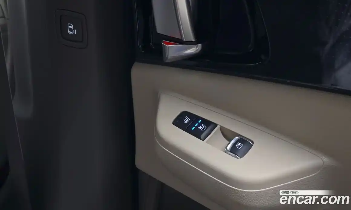 Kia Carnival 2024 1.6 автомат (гидро), фото 24