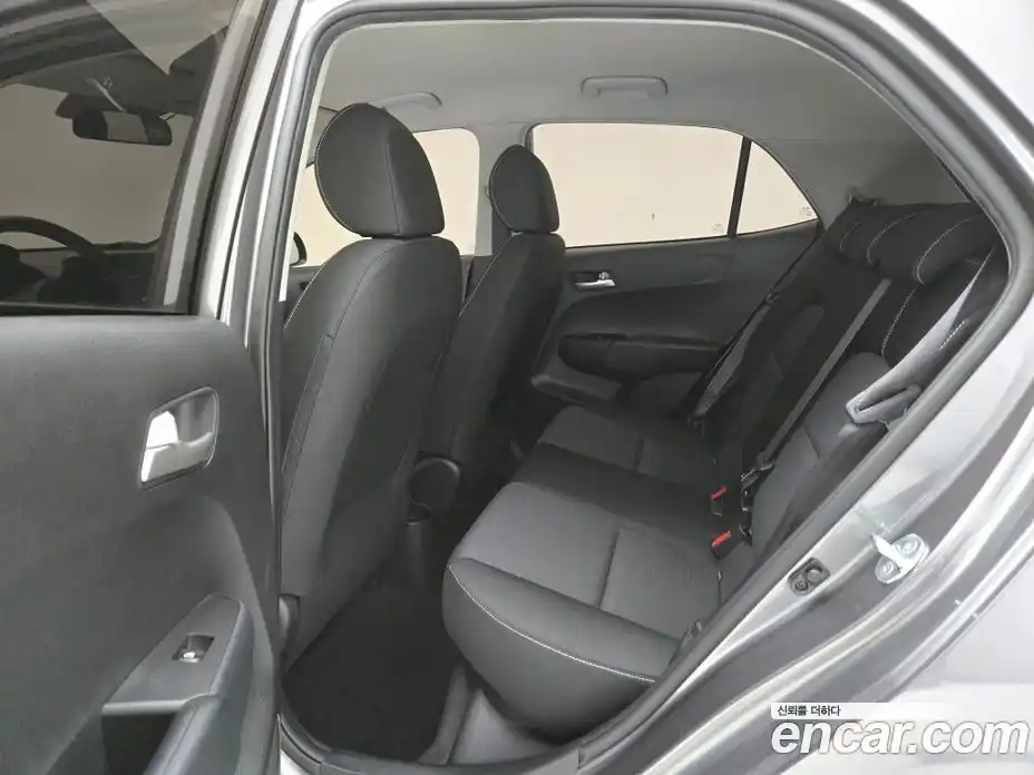 Kia Morning 2023 1.0 автомат (гидро), фото 10