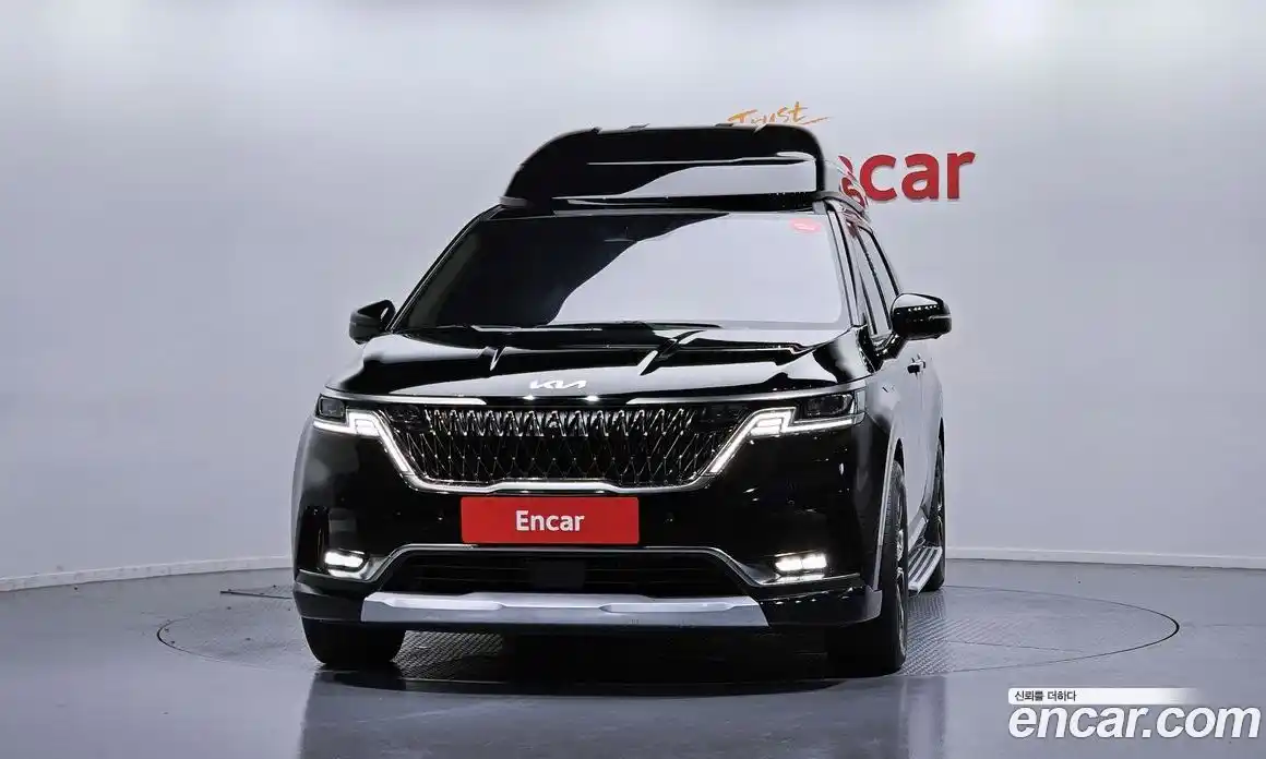 Kia Carnival 2023 3.5 автомат (гидро), фото 3