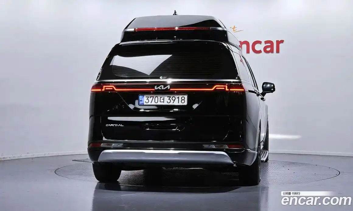 Kia Carnival 2023 3.5 автомат (гидро), фото 4