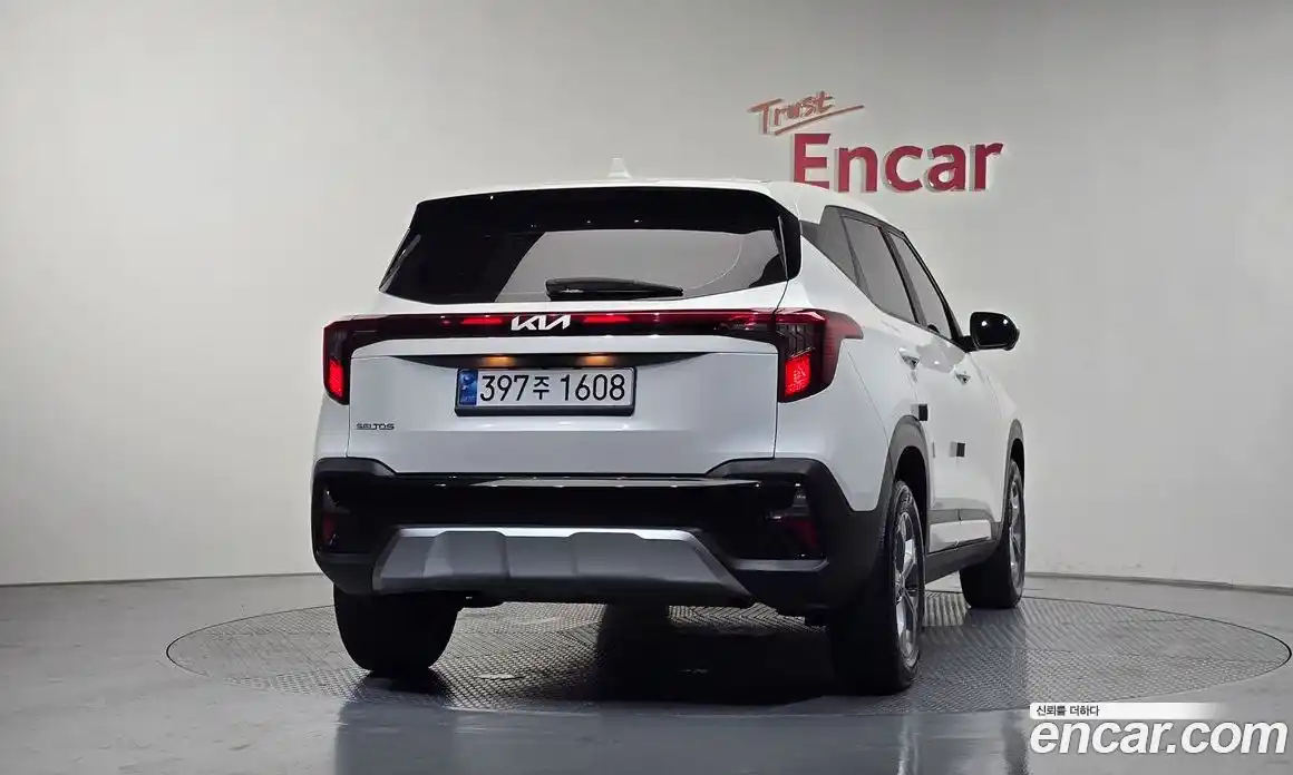 Kia Seltos 2023 1.6 автомат (гидро), фото 4