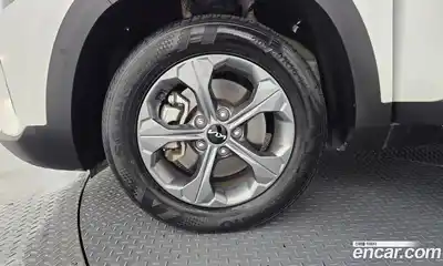 Kia Seltos 2023 1.6 автомат (гидро), миниатюра 5