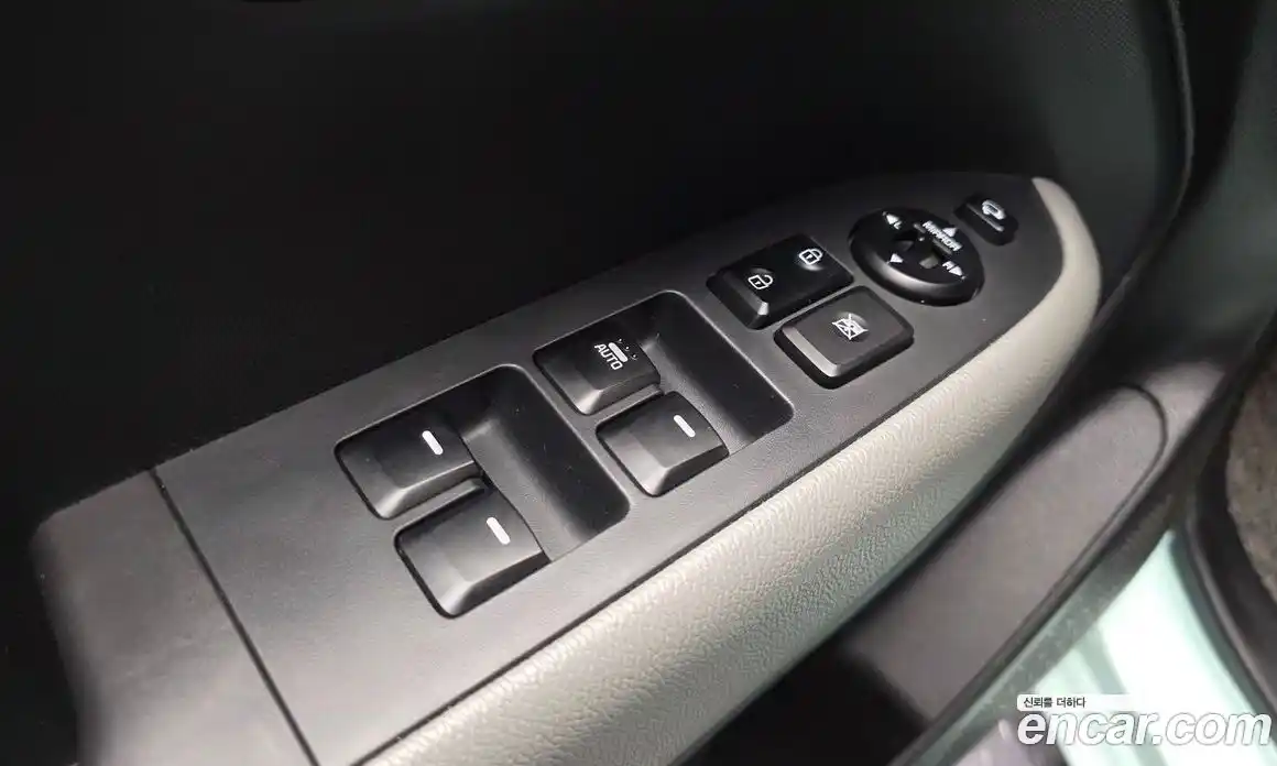 Kia Ray 2022 1.0 автомат (гидро), фото 29