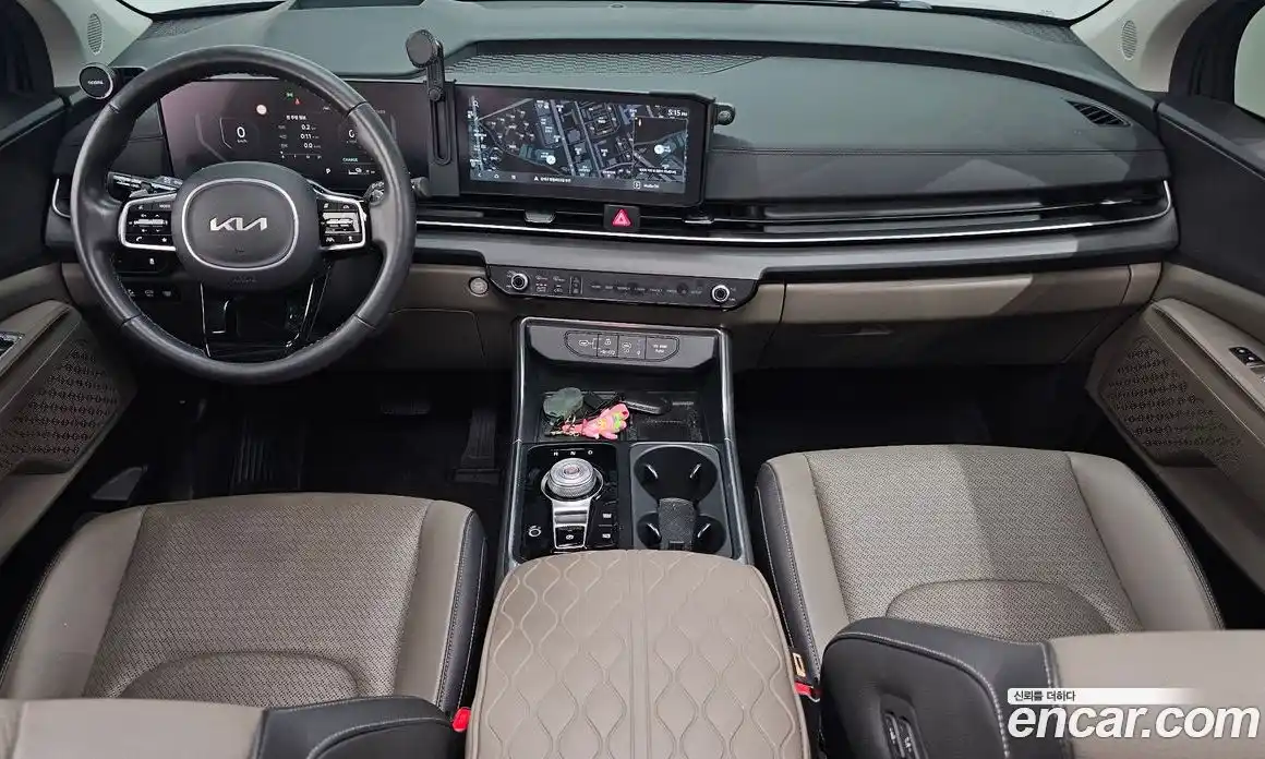 Kia Carnival 2024 1.6 автомат (гидро), фото 9