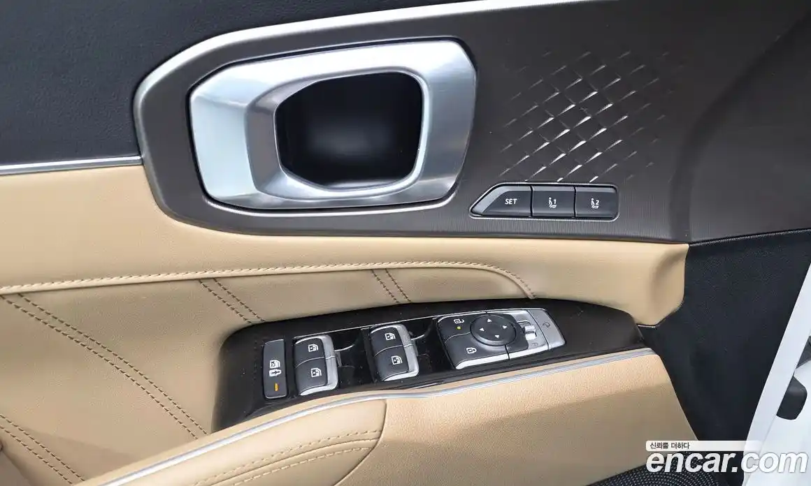 Kia Sorento 2023 1.6 автомат (гидро), фото 28