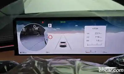 Genesis GV70 2025 2.5 автомат (гидро), миниатюра 11