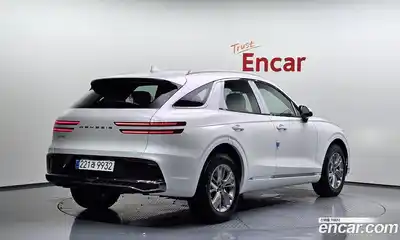 Genesis GV70 2025 2.5 автомат (гидро), миниатюра 2