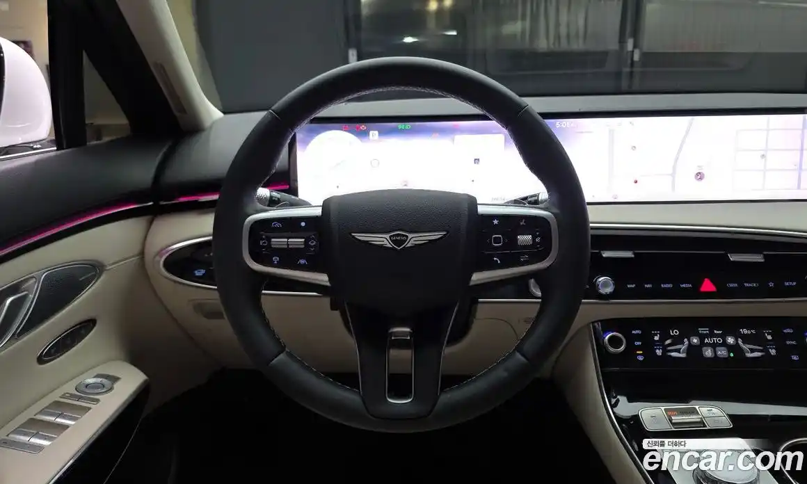 Genesis GV70 2024 2.5 автомат (гидро), фото 19
