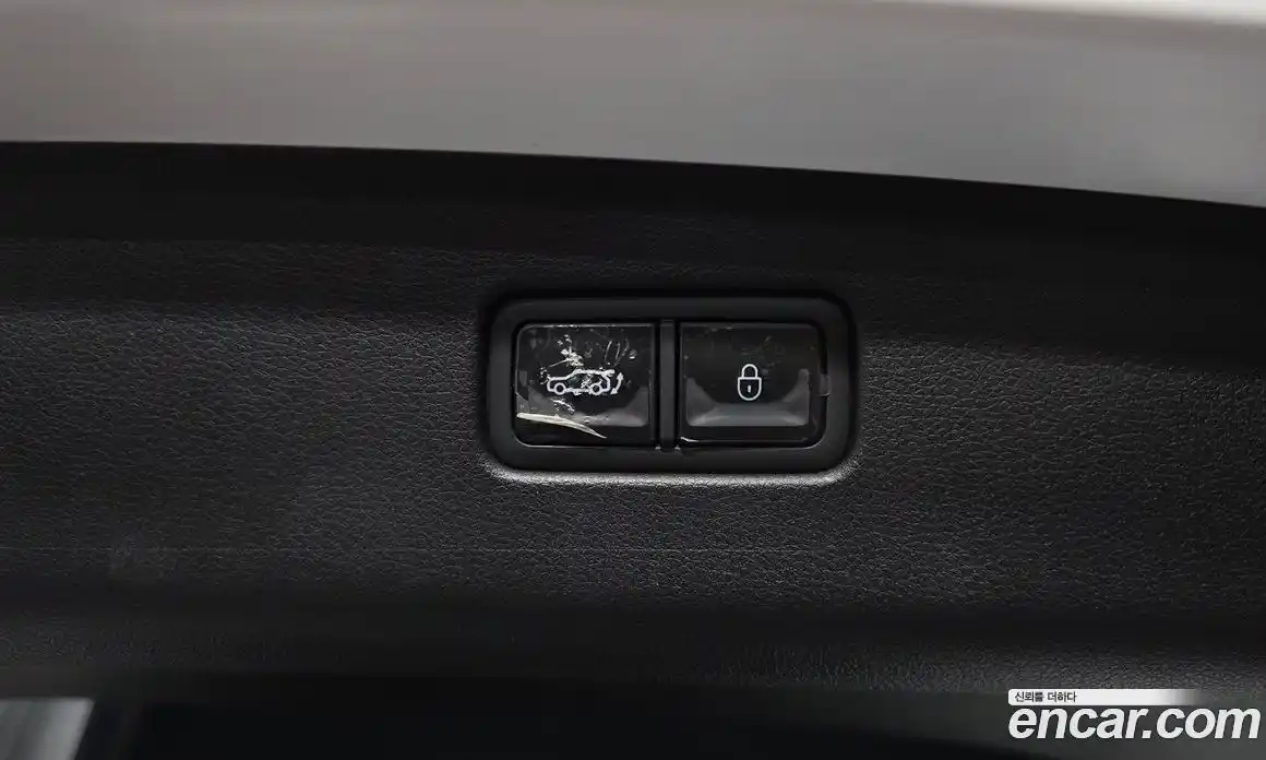 Genesis GV70 2024 2.5 автомат (гидро), фото 31