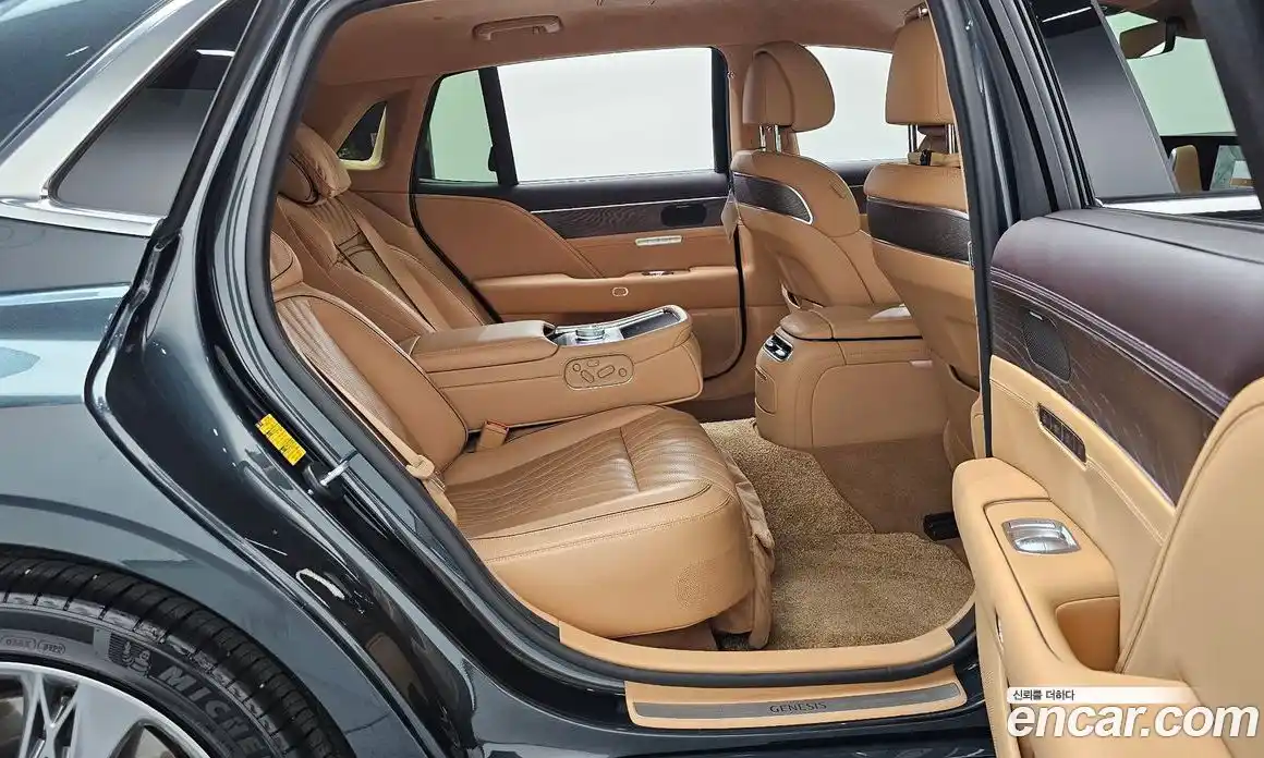 Genesis G90 2023 3.5 автомат (гидро), фото 17