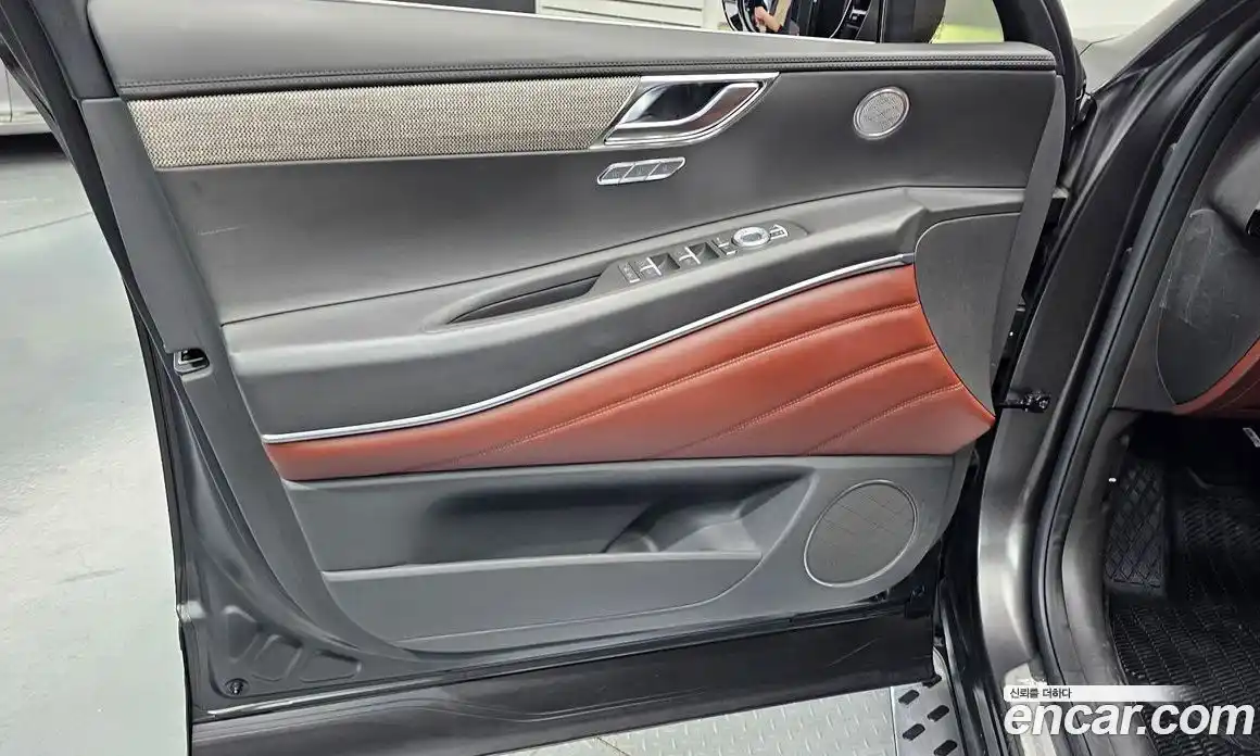 Genesis GV80 2024 2.5 автомат (гидро), фото 13