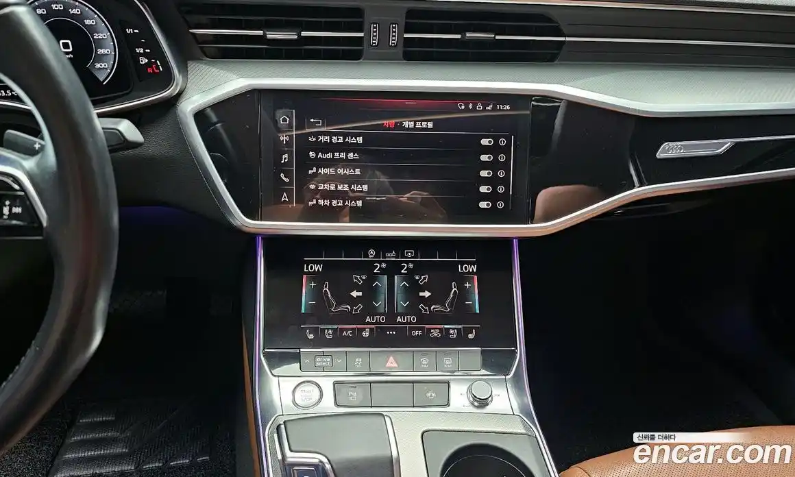 Audi A6 2020 2.0 автомат (гидро), фото 13