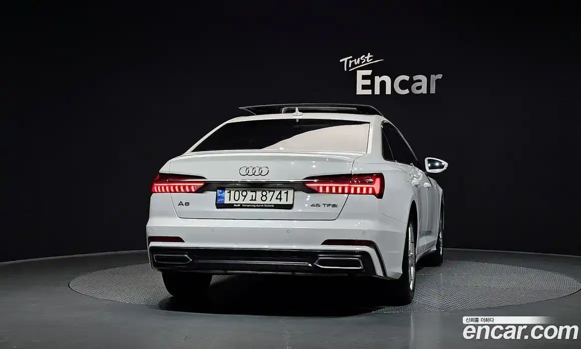 Audi A6 2020 2.0 автомат (гидро), фото 4