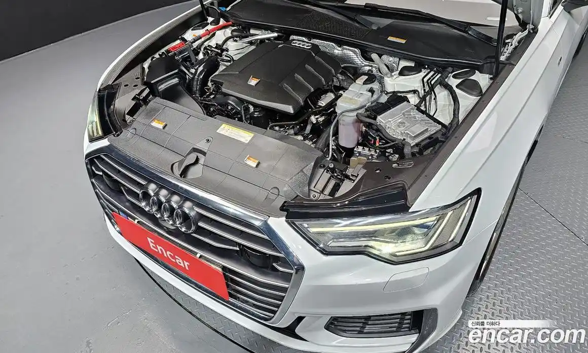 Audi A6 2020 2.0 автомат (гидро), фото 6