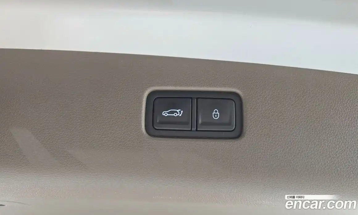 Genesis GV70 2024 2.5 автомат (гидро), фото 26