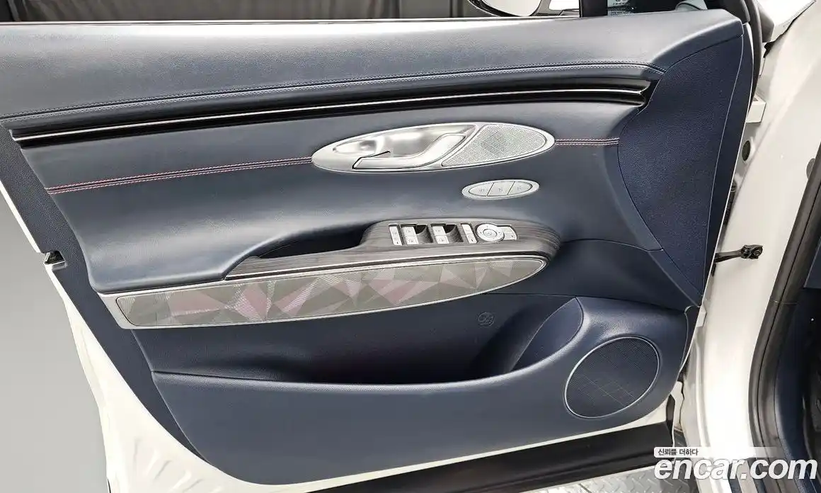 Genesis GV70 2021 2.5 автомат (гидро), фото 14