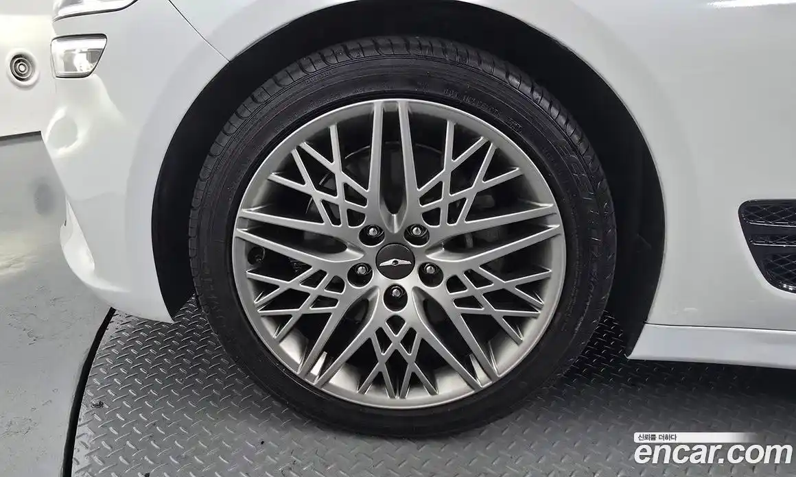 Genesis G70 2021 2.0 автомат (гидро), фото 5