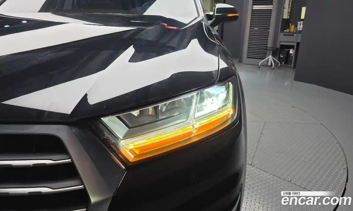 Audi Q7 2019 2.0 автомат (гидро), фото 7