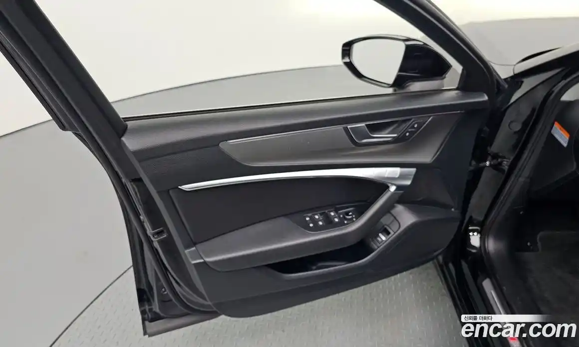 Audi A6 2021 2.0 автомат (гидро), фото 14
