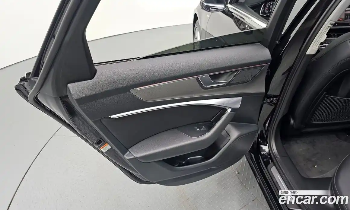 Audi A6 2021 2.0 автомат (гидро), фото 15