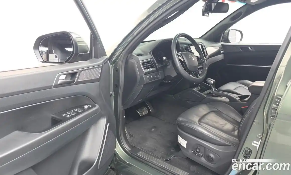 SsangYong Rexton 2022 2.2 автомат (гидро), фото 13