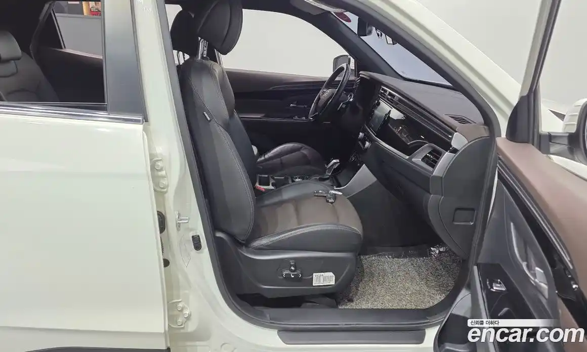 SsangYong Korando 2020 1.5 автомат (гидро), фото 16