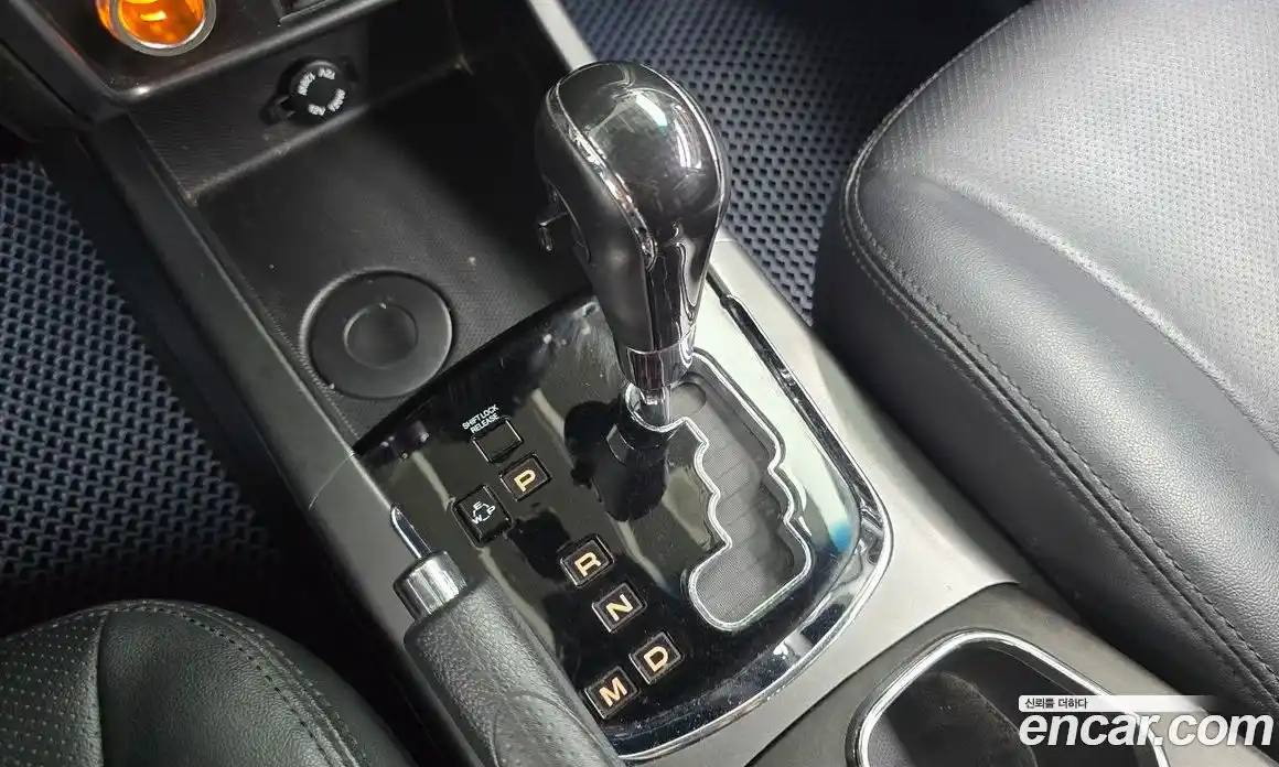 SsangYong Korando 2017 2.2 автомат (гидро), фото 12