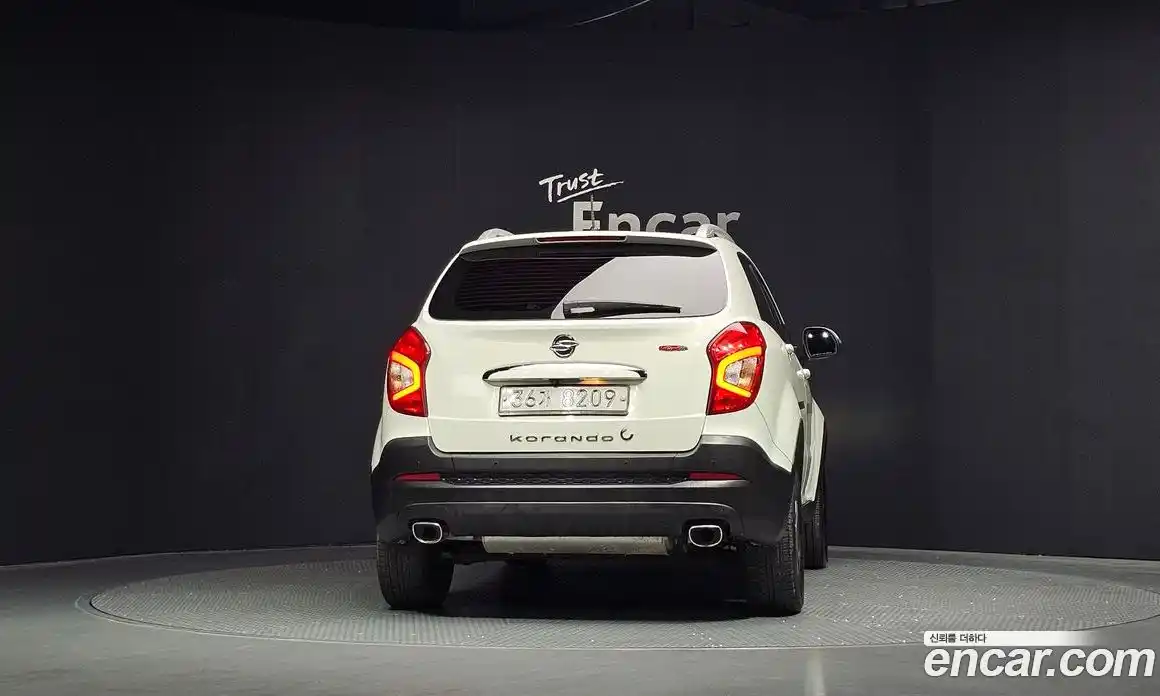 SsangYong Korando 2017 2.2 автомат (гидро), фото 4