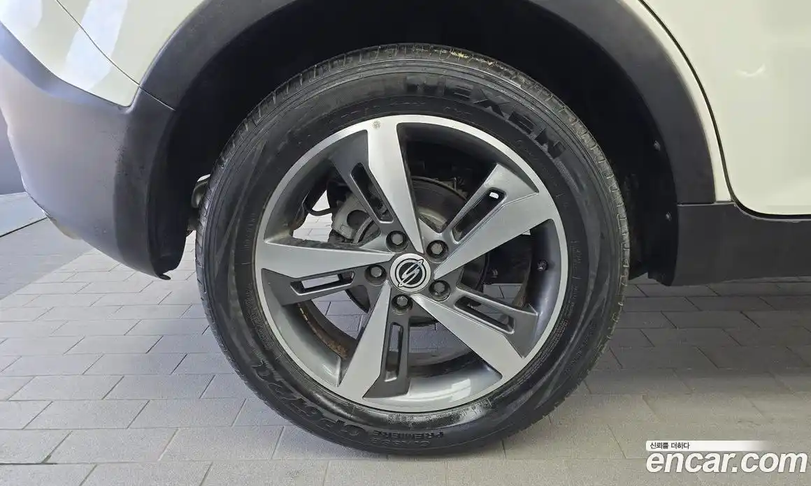 SsangYong Korando 2017 2.2 автомат (гидро), фото 5