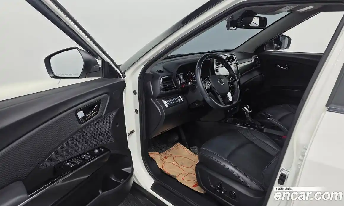 SsangYong TIBOLI 2020 1.5 автомат (гидро), фото 13