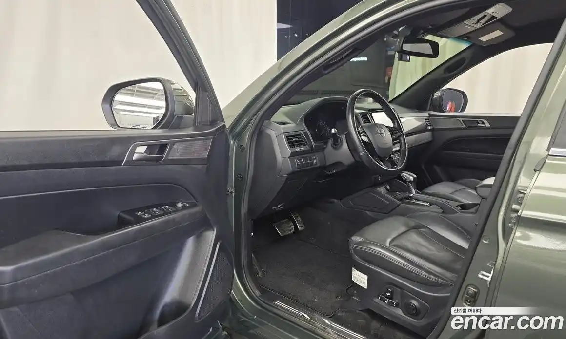 SsangYong Rexton 2021 2.2 автомат (гидро), фото 13